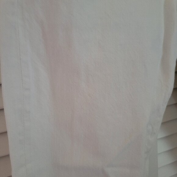 COH Liya High Rise Classic Fit Crop Jean in Distressed Selvedge White - Picture 15 of 16